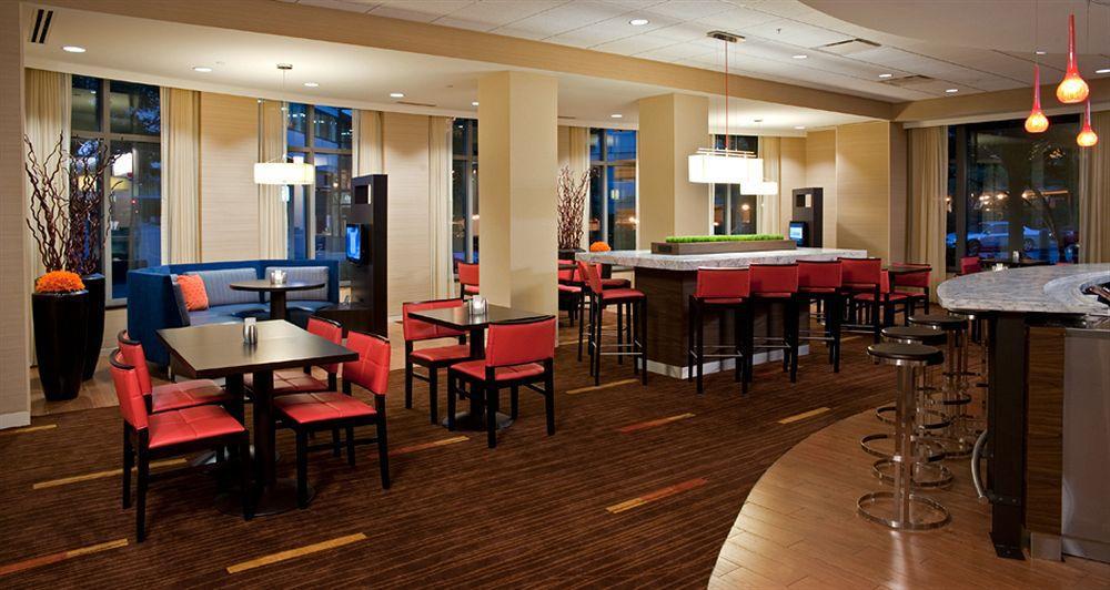 Hotel Courtyard Grand Rapids Downtown Exterior foto