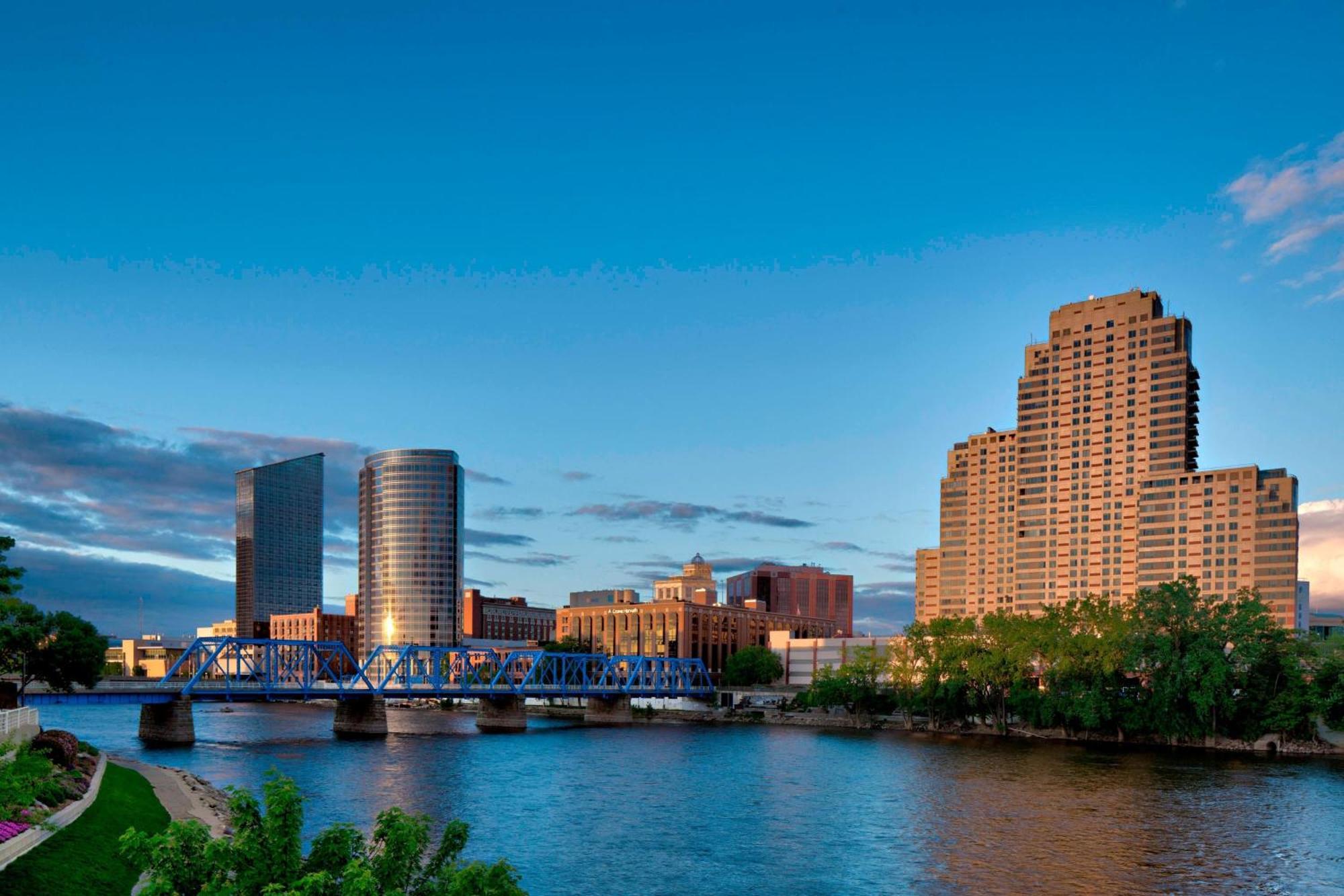 Hotel Courtyard Grand Rapids Downtown Exterior foto