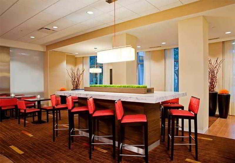 Hotel Courtyard Grand Rapids Downtown Restaurante foto