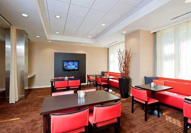 Hotel Courtyard Grand Rapids Downtown Exterior foto